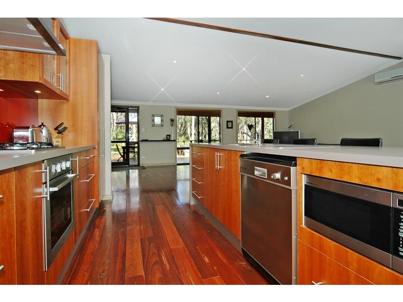 51 Emerald Drive, Carabooda WA 6033