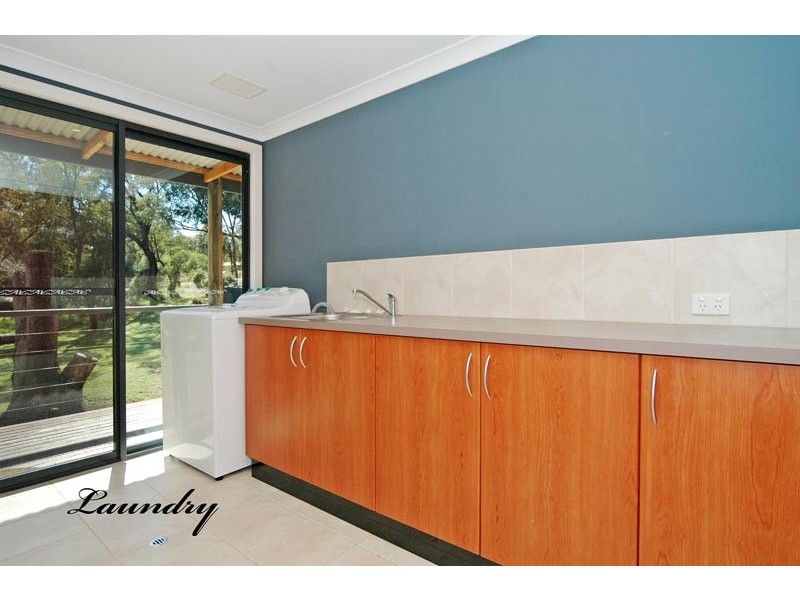 51 Emerald Drive, Carabooda WA 6033