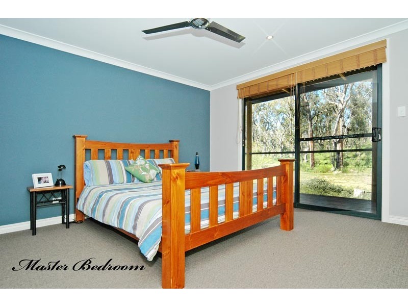 51 Emerald Drive, Carabooda WA 6033