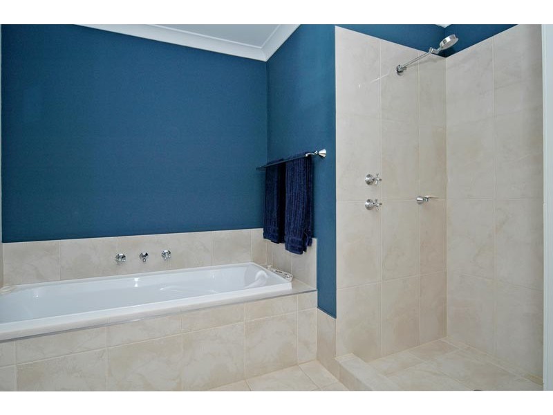 51 Emerald Drive, Carabooda WA 6033