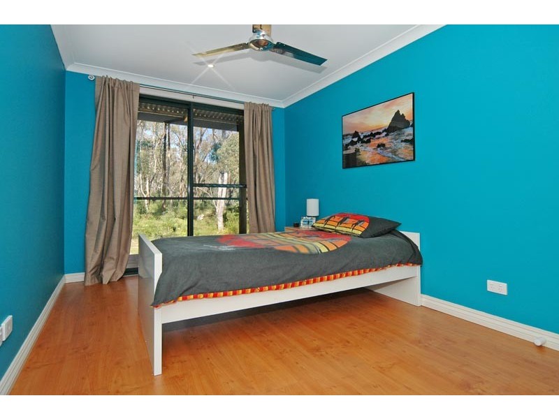 51 Emerald Drive, Carabooda WA 6033