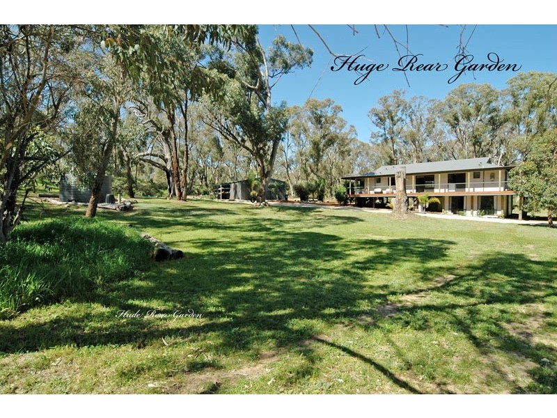 51 Emerald Drive, Carabooda WA 6033