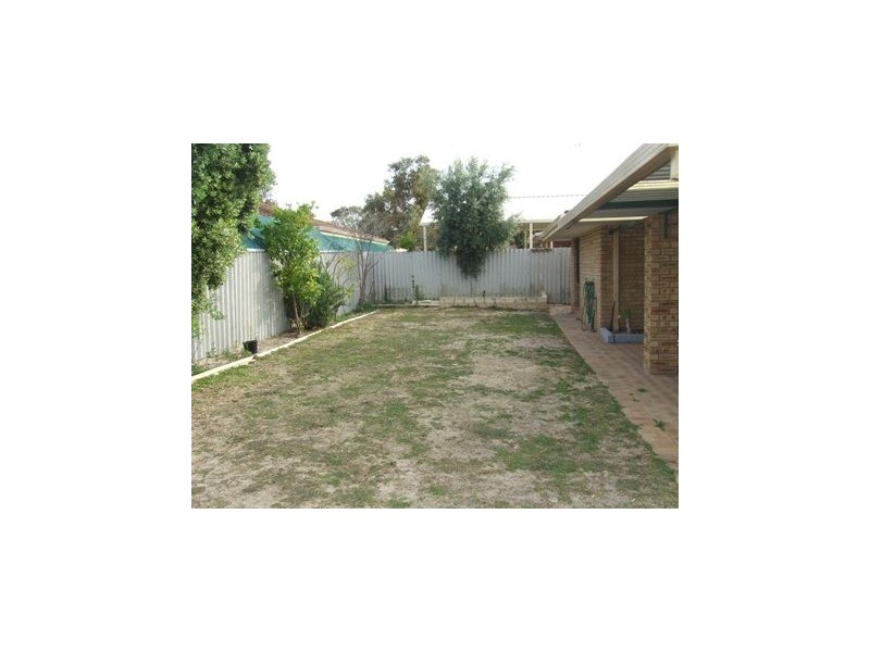 22 Allambie Drive, Craigie WA 6025