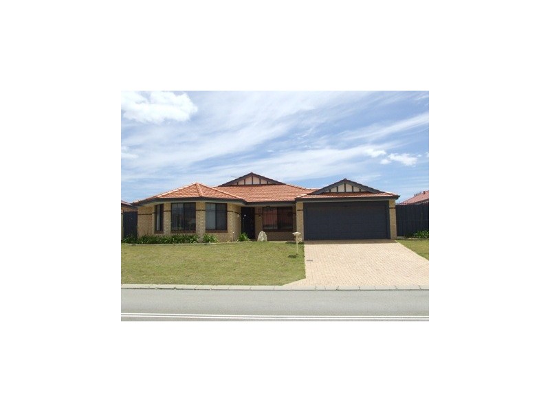 5 Inez Pass, Kinross WA 6028