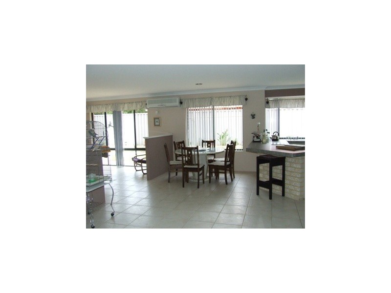 5 Inez Pass, Kinross WA 6028