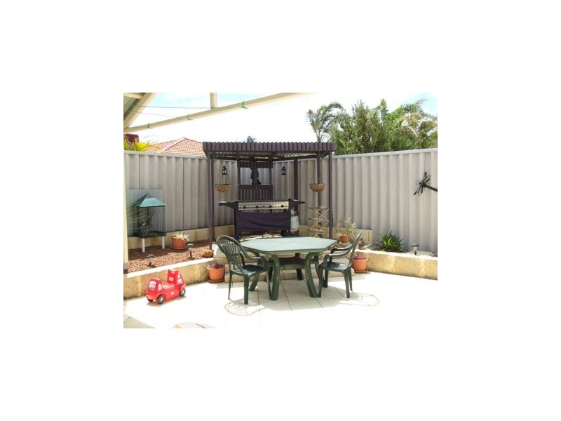 5 Inez Pass, Kinross WA 6028