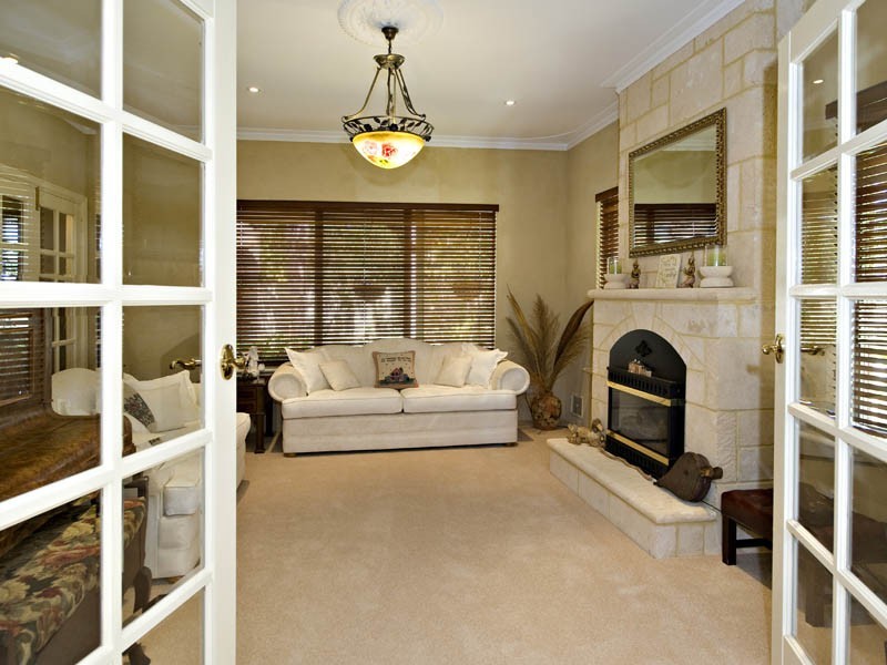 3 First Avenue, Burns Beach WA 6028