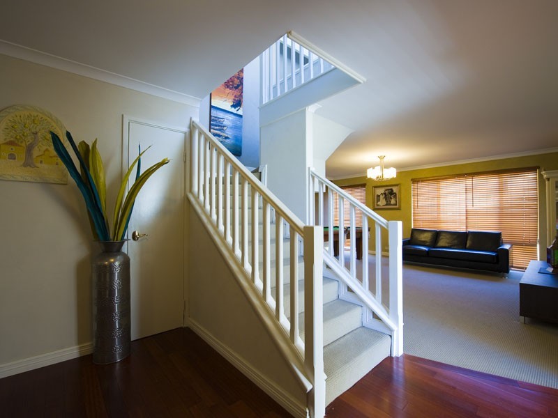 6 Latifa Close, Ocean Reef WA 6027