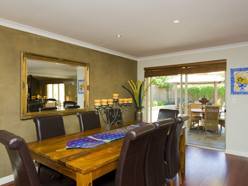 6 Latifa Close, Ocean Reef WA 6027