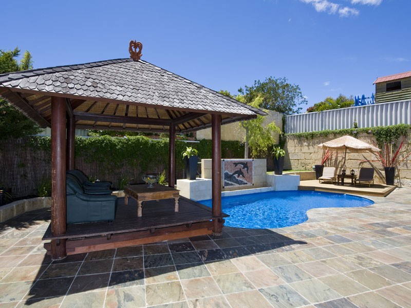 6 Latifa Close, Ocean Reef WA 6027