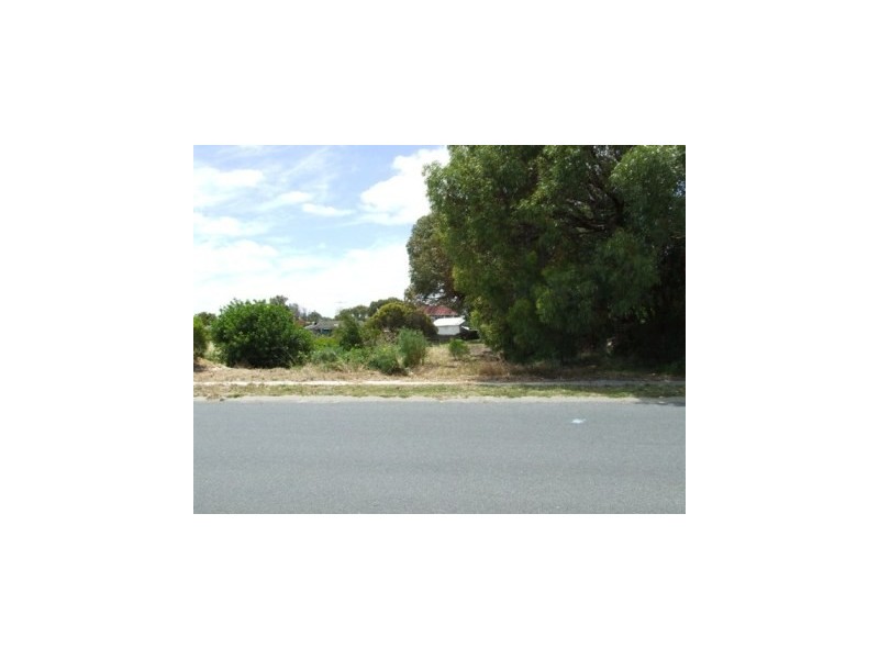 5 GAGE STREET, Two Rocks WA 6037