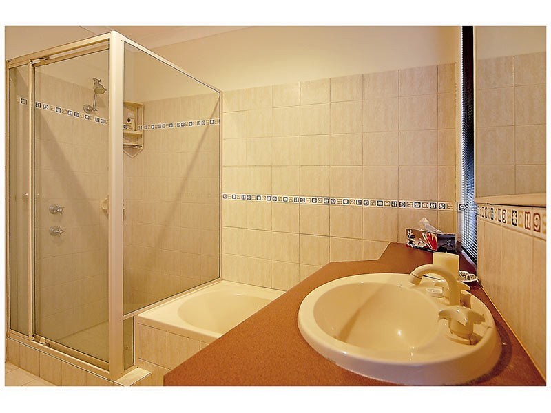 12 Blairgowie Heights, Kinross WA 6028