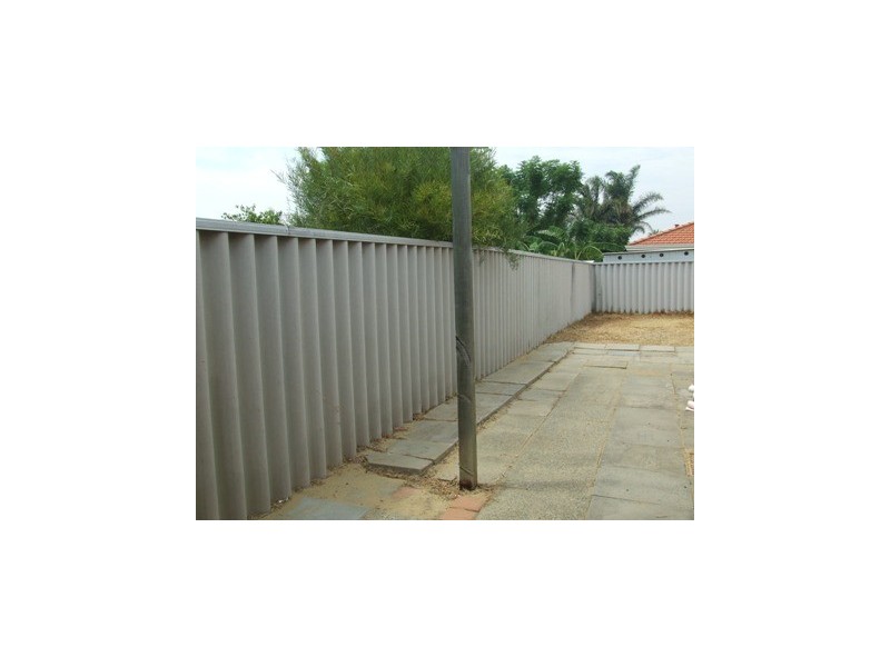 86 Berkley Road, Marangaroo WA 6064