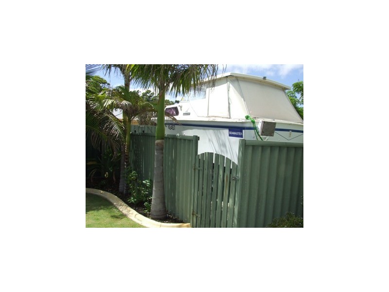 1 Coppice Court, Banksia Grove WA 6031