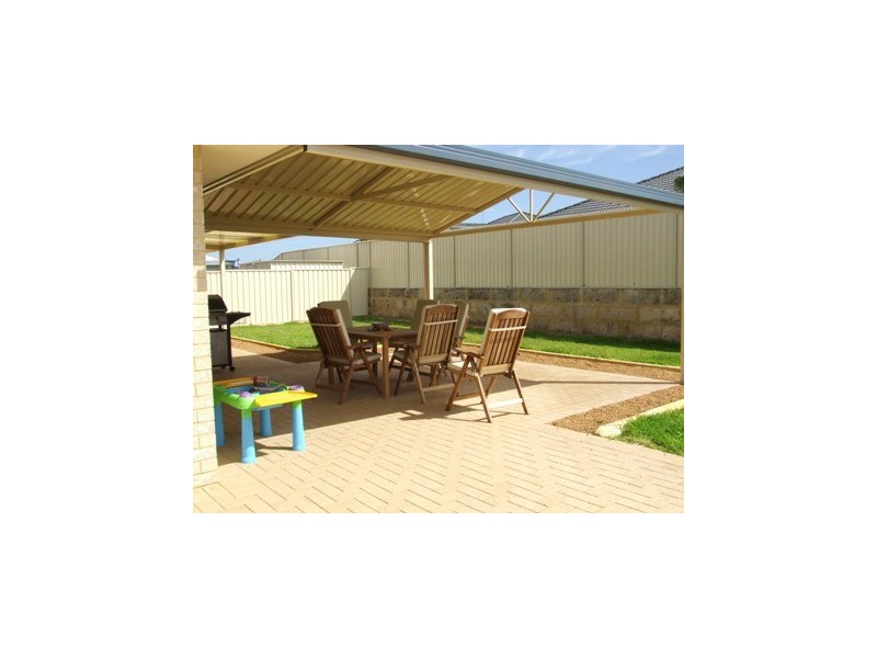 9 Monivae Vista, Tapping WA 6065