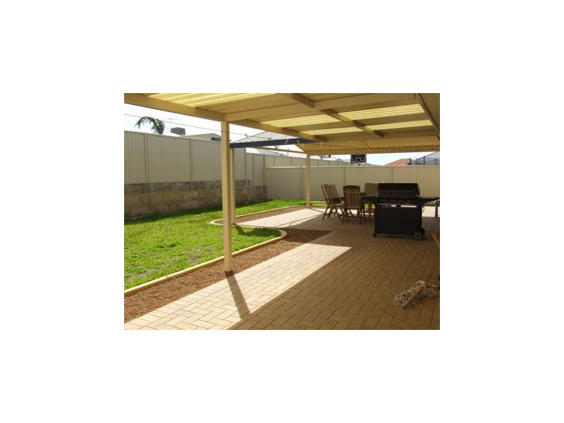 9 Monivae Vista, Tapping WA 6065