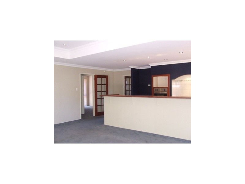 2 Gunsan Mews, Mindarie WA 6030