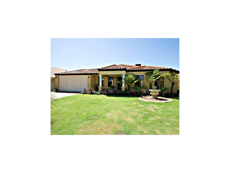 35 Galveston, Iluka WA 6028