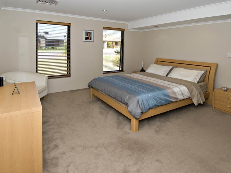 43 Tandara Fairway, Tapping WA 6065