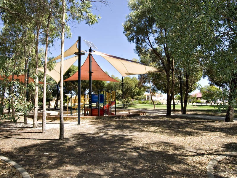 43 Tandara Fairway, Tapping WA 6065