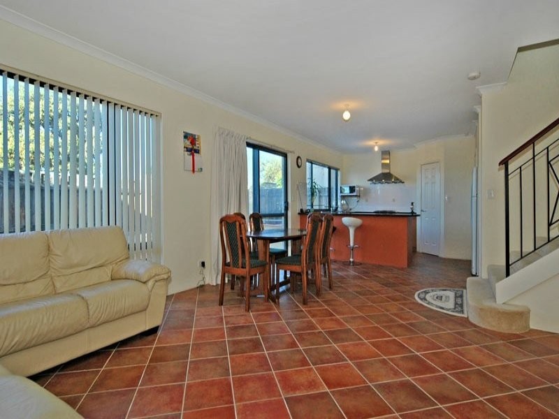 10 Blueboy Rise, Joondalup WA 6027