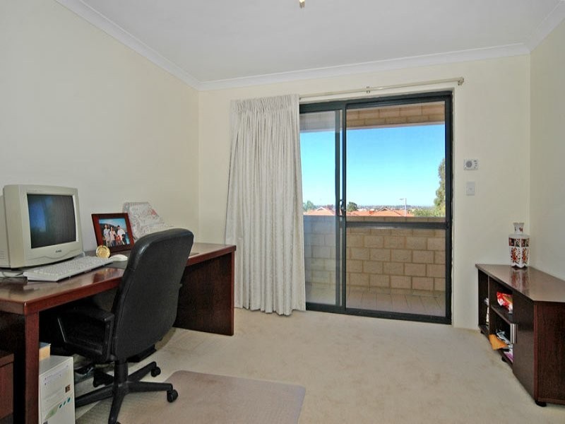 10 Blueboy Rise, Joondalup WA 6027