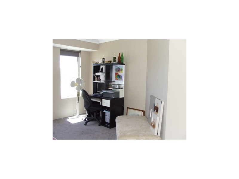 44 Archimedes Crescent, Tapping WA 6065