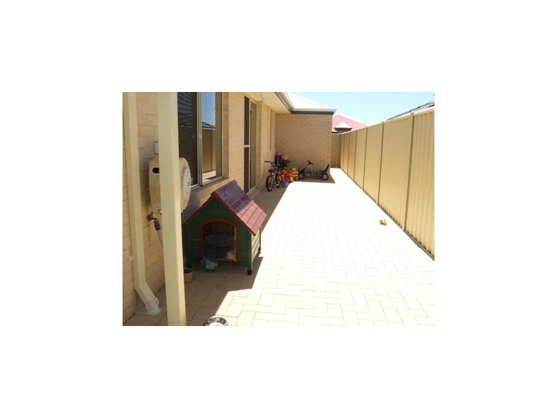 44 Archimedes Crescent, Tapping WA 6065