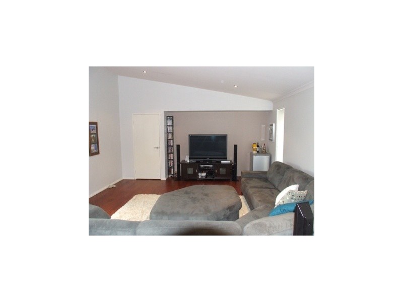 25 Salishan Street, Clarkson WA 6030