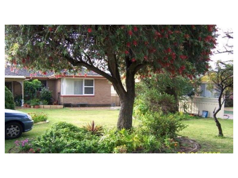 31 Coops Avenue, Thornlie WA 6108