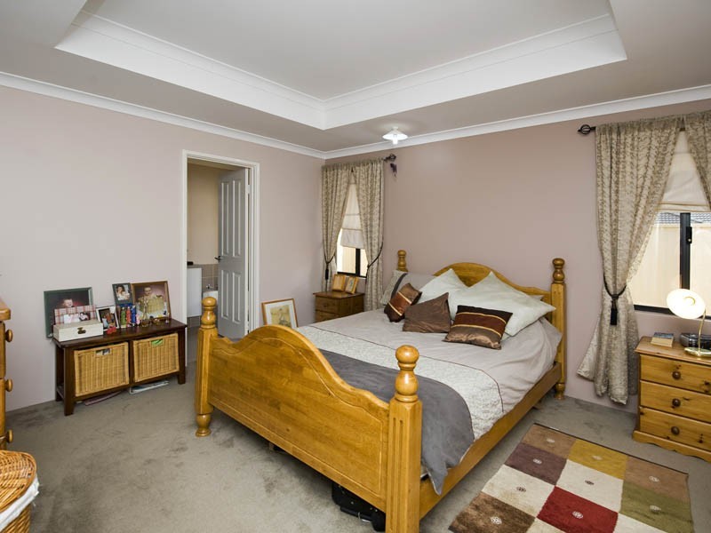 25 Cataby Place, Tapping WA 6065