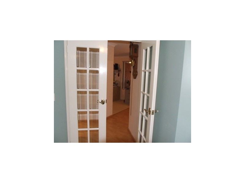 18 Combewood Loop, Carramar WA 6031