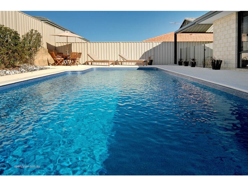 6 Terrigal Pass, Tapping WA 6065