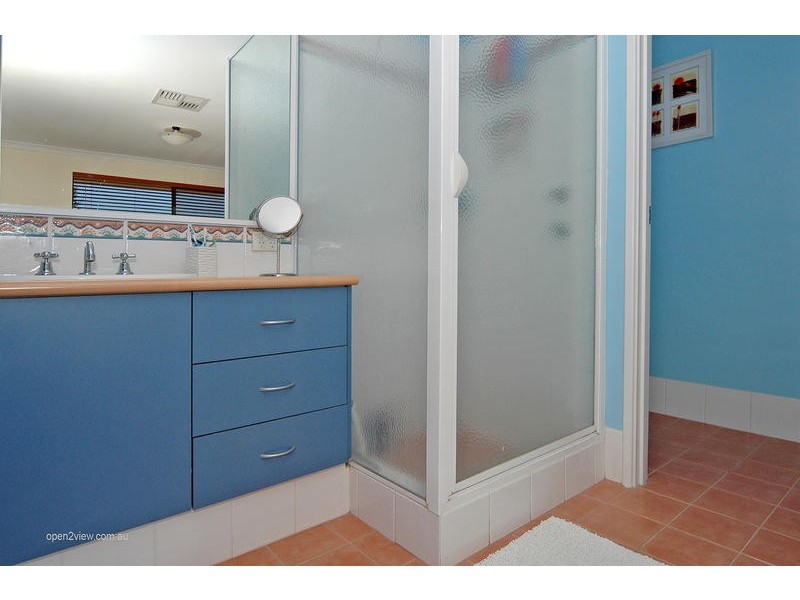 6 Terrigal Pass, Tapping WA 6065