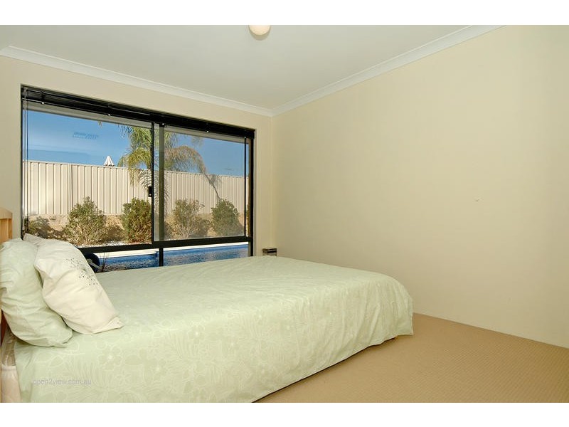 6 Terrigal Pass, Tapping WA 6065