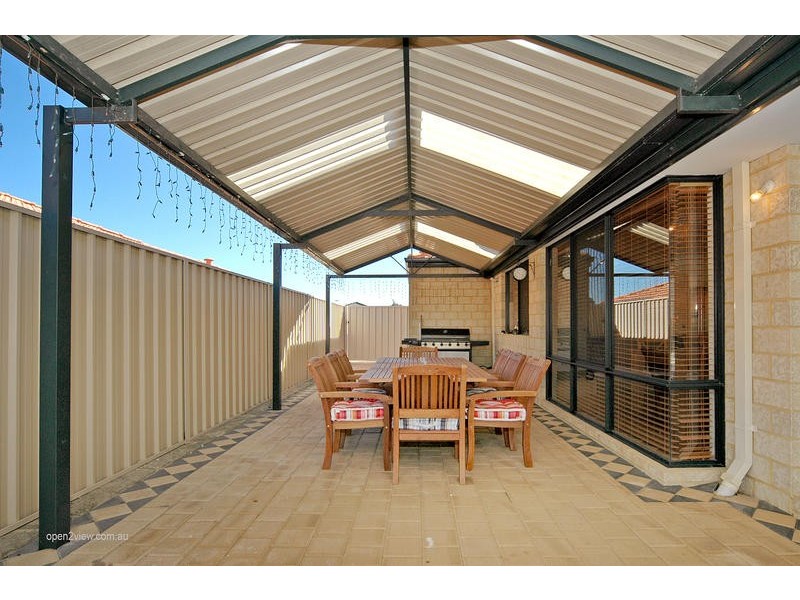 6 Terrigal Pass, Tapping WA 6065