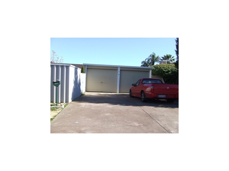 17 Willesden Avenue, Kingsley WA 6026