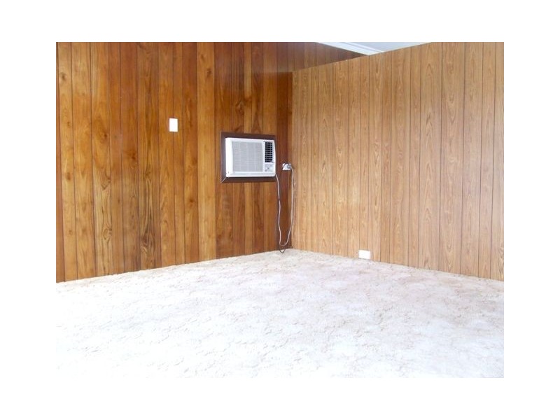 4 Candler Way, Two Rocks WA 6037