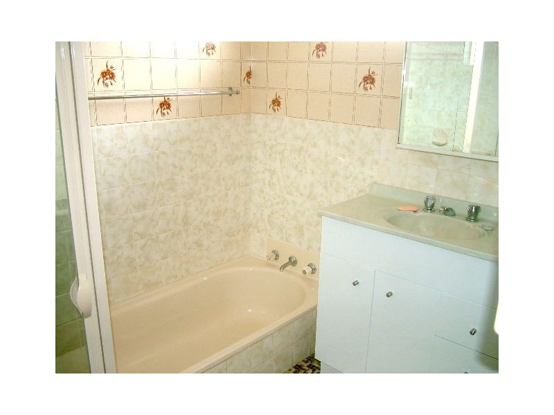 4 Candler Way, Two Rocks WA 6037