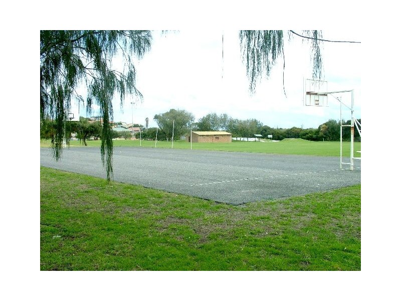 4 Candler Way, Two Rocks WA 6037