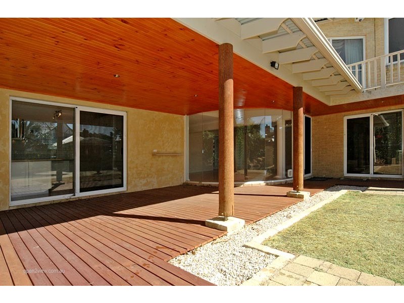 50 Royal Melbourne Avenue, Connolly WA 6027