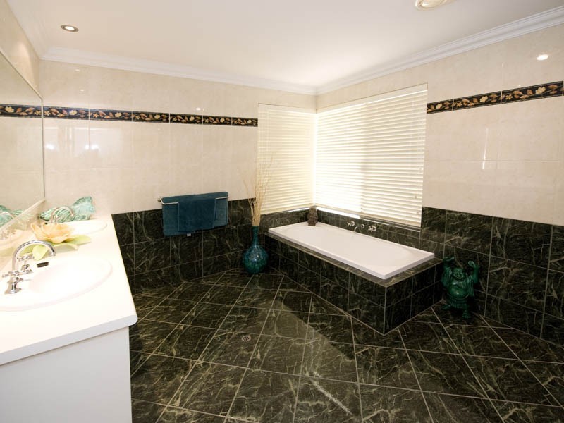 73 Donnelly Ramble, Wanneroo WA 6065