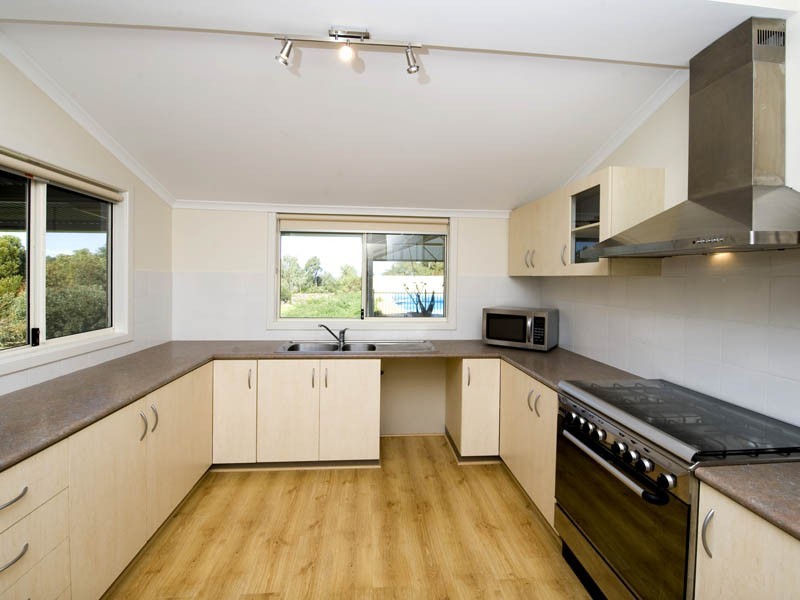 37 Darch Trail, Gabbadah WA 6041