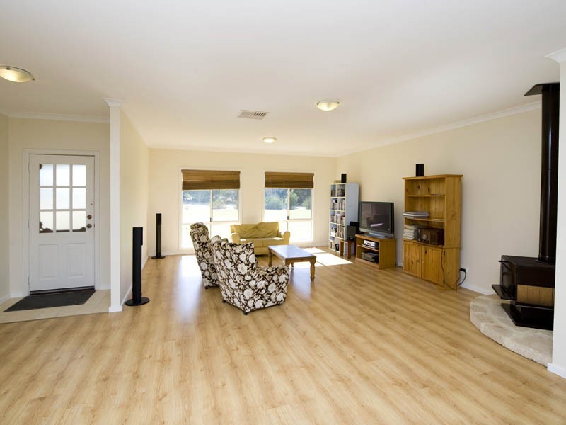 37 Darch Trail, Gabbadah WA 6041