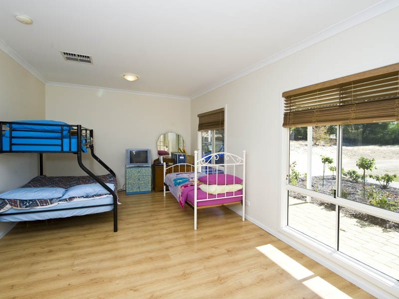 37 Darch Trail, Gabbadah WA 6041