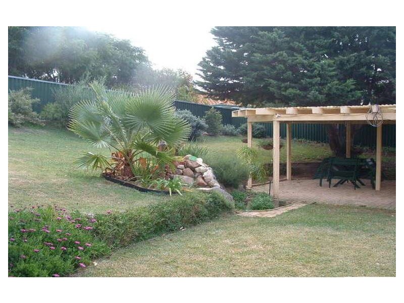 251 Eddystone Avenue, Beldon WA 6027