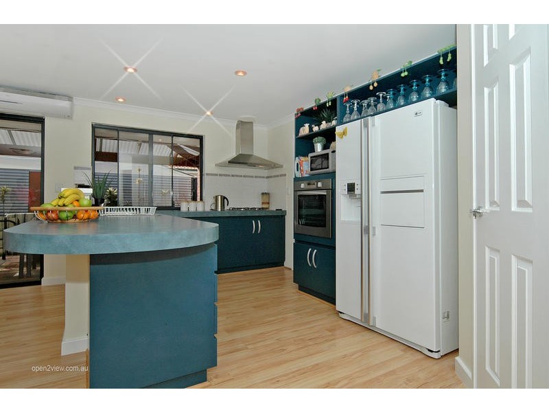 38 Grangemouth Turn, Kinross WA 6028