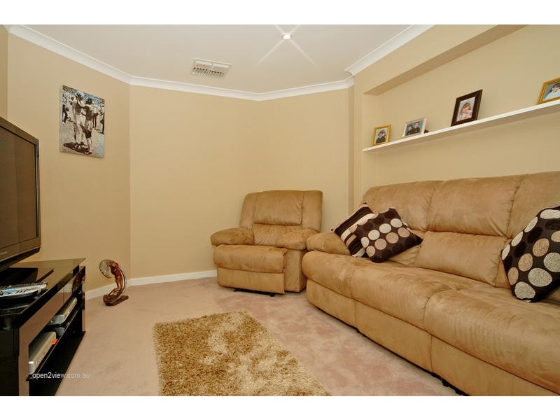 38 Grangemouth Turn, Kinross WA 6028