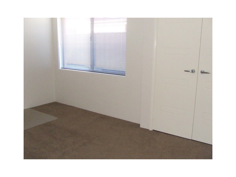 19 Spring Hill, Tapping WA 6065