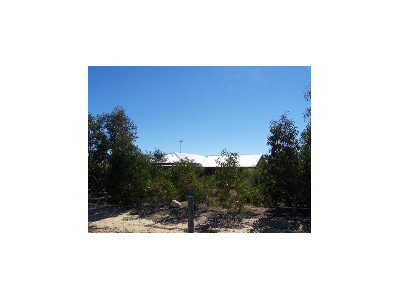 10 Vilalta Way, Sovereign Hill, Gabbadah WA 6041